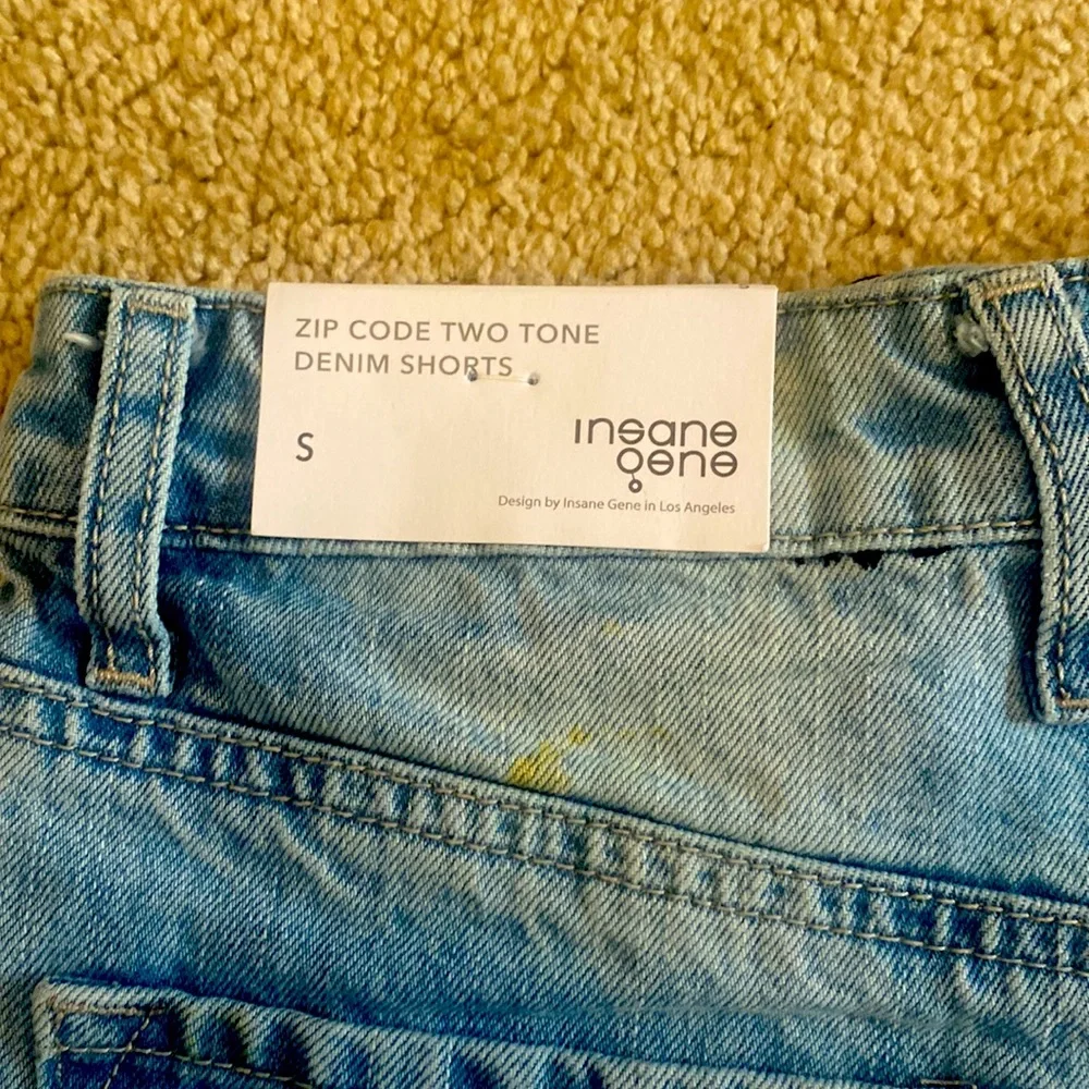 NWT Insane Zone two tone zip shorts size small - Picture 6 of 8